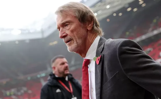 Sir Jim Ratcliffe "chê" MU tầm thường: Những quyết định sốc để vực dậy Quỷ Đỏ!