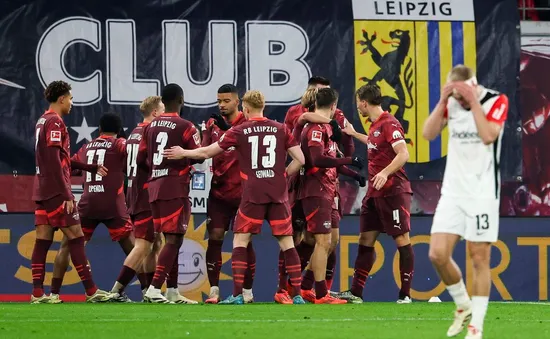 RB Leipzig xuất sắc vượt qua Eintracht Frankfurt