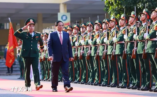 Thủ tướng: Học viện Kỹ thuật Quân sự cần đẩy mạnh đào tạo lưỡng dụng, phục vụ xây dựng và bảo vệ Tổ quốc