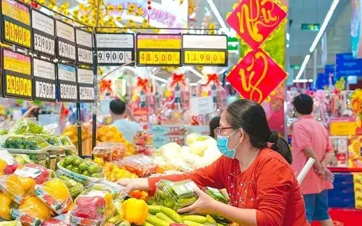 Xu hướng sắm Tết Ất Tỵ 2025: Tiết kiệm, đơn giản