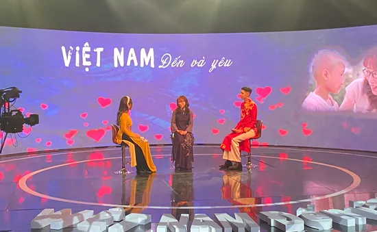 Gala Việt Nam - Đến và Yêu 2024: Những người nước ngoài và mối nhân duyên với đất Việt