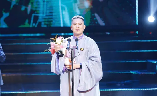 VTV Awards 2024: "Anh trai vượt ngàn chông gai" giành giải Chương trình giải trí ấn tượng
