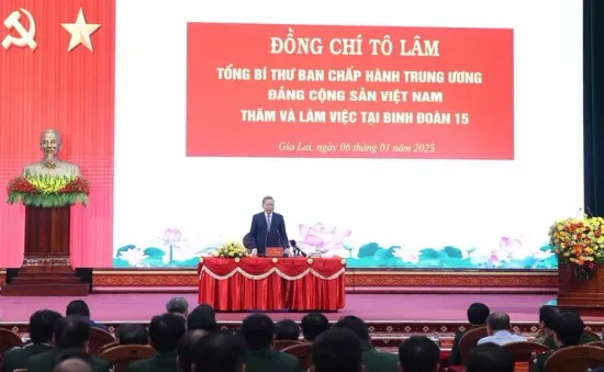 Tổng Bí thư Tô Lâm thăm cán bộ, chiến sỹ Quân đoàn 34 và Binh đoàn 15 ở Gia Lai