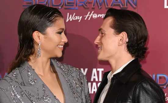 Tom Holland và Zendaya đã đính hôn