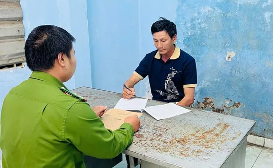 TP Hồ Chí Minh: Bắt giữ người đàn ông say xỉn tấn công cảnh sát giao thông