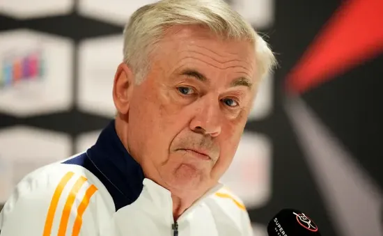 Ancelotti thất vọng: Chỉ có Mbappe chơi tốt trong trận thua đau Barcelona