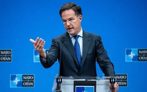 Tổng Thư ký Rutte khuyến cáo các thành viên NATO nên học tiếng Nga