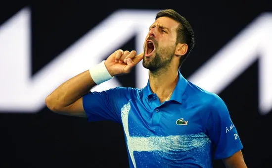 Novak Djokovic thẳng tiến vào vòng 3 Australia mở rộng