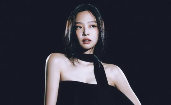 Jennie (BLACKPINK) mừng sinh nhật, nhắc đến Jisoo và Rosé