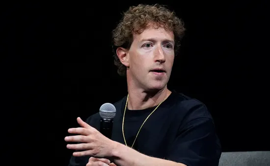 CEO Mark Zuckerberg mất 60 tỷ USD trong 5 năm