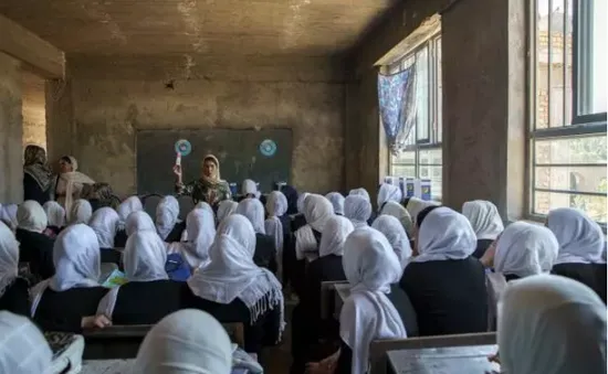 Thứ trưởng Ngoại giao Taliban kêu gọi dỡ bỏ lệnh cấm giáo dục đối với nữ giới Afghanistan