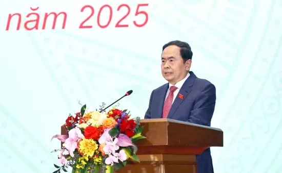 Ủy ban Thường vụ Quốc hội phát động phong trào thi đua năm 2025