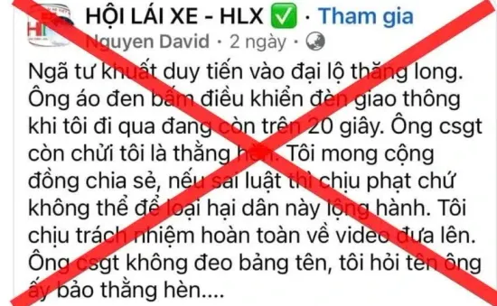 Công an Hà Nội bác thông tin về việc ''người đàn ông tự ý chỉnh đèn tín hiệu giao thông''