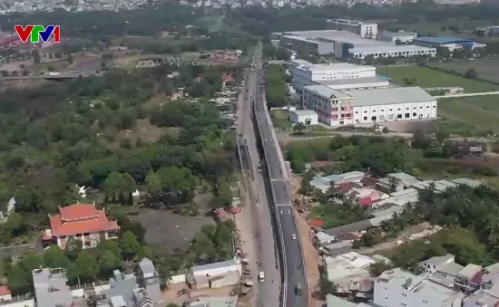 TP Hồ Chí Minh: Thông một nhánh cầu Tăng Long