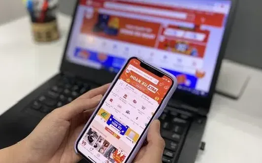 Shopee hạ gói dịch vụ phí mới sau yêu cầu báo cáo của Bộ Công Thương