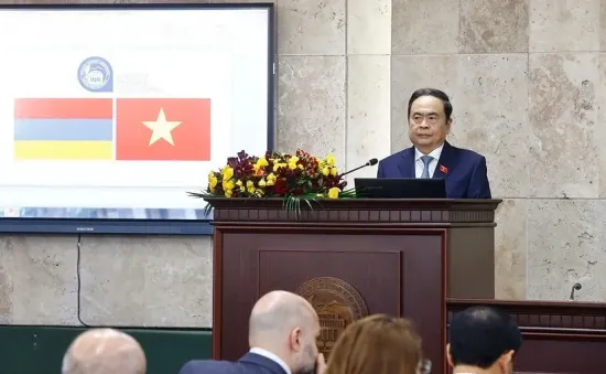 Chủ tịch Quốc hội Trần Thanh Mẫn thăm Đại học Tổng hợp Quốc gia Yerevan