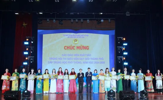 105 giáo viên cấp THPT đạt giải giáo viên dạy giỏi thành phố Hà Nội