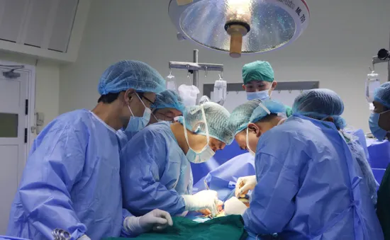 Bệnh viện Việt Nam - Thuỵ Điển Uông Bí thực hiện thành công ca ghép thận đầu tiên tại tỉnh Quảng Ninh