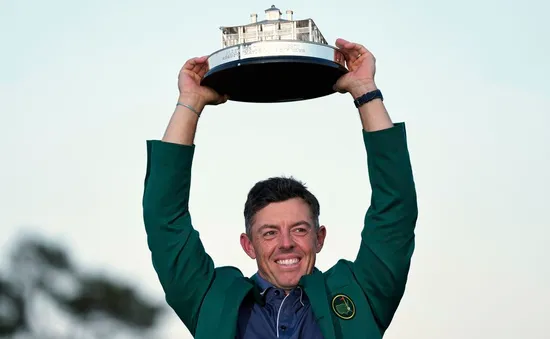 McIlroy vô địch The Masters, hoàn tất bộ sưu tập Grand Slam