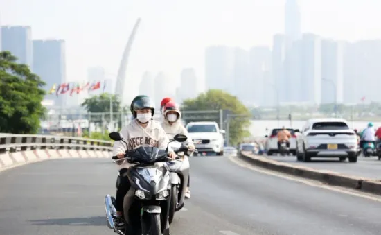 Bắc Bộ tăng nhiệt, Tây Nguyên và Nam Bộ mưa giông về chiều