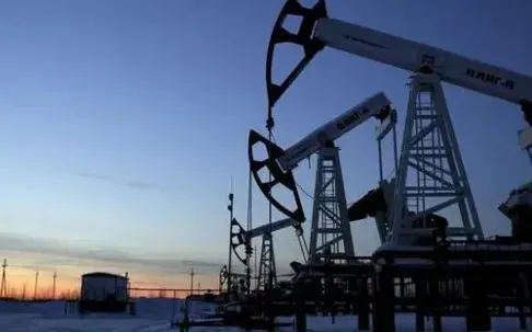 Nga giảm mạnh dự báo giá dầu Brent năm 2025