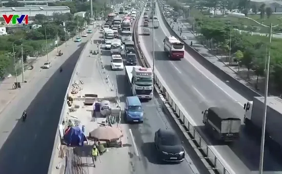 Đảm bảo giao thông sửa chữa đường Vành đai 3 trên cao