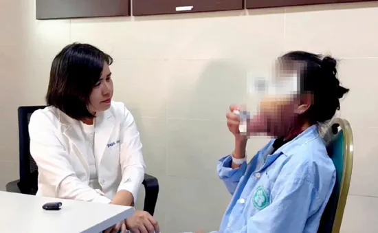Phẫu thuật dị dạng vùng miệng giúp bà cụ 73 tuổi cải thiện cuộc sống