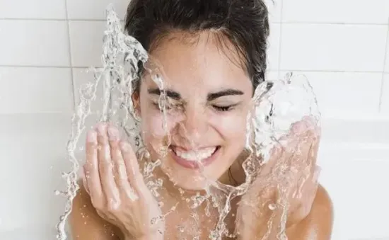 5 bước "Vàng" trước khi ngủ cho làn da tươi trẻ rạng ngời