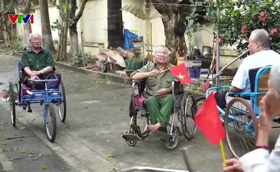 Những người ở lại