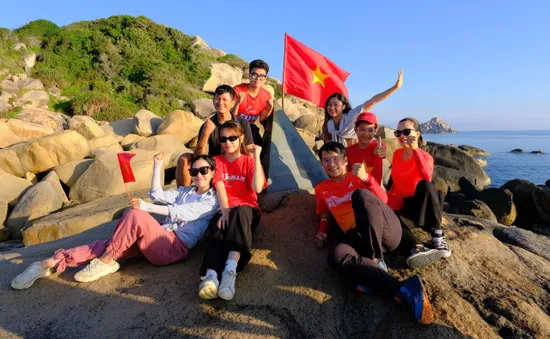Ngắm bình minh ở Cực Đông của Tổ quốc