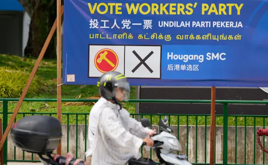 Hàng triệu cử tri đi bỏ phiếu tổng tuyển cử Singapore 2025