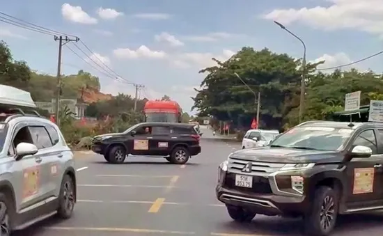 Tự ý chặn quốc lộ “mở đường” cho đoàn xe doanh nhân, nhiều người bị xử lý