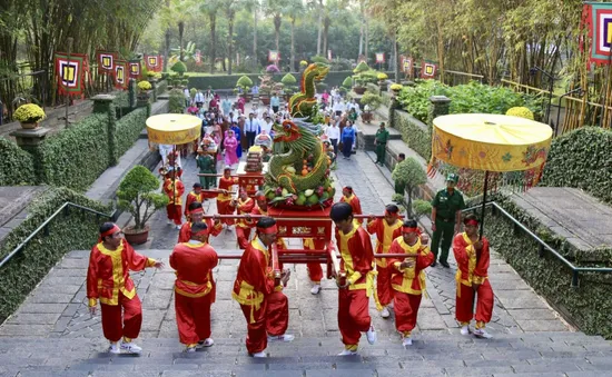 Văn hoá Giỗ Tổ Hùng Vương: Sức hút du lịch hướng về cội nguồn