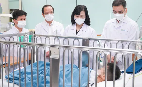 Vụ bé trai bị tai nạn tại Nam Định: Trẻ đã qua cơn nguy kịch