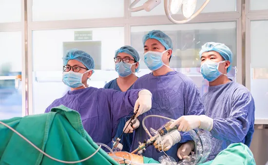 Tự chữa chướng bụng tại nhà, suýt lỡ thời điểm vàng trị ung thư