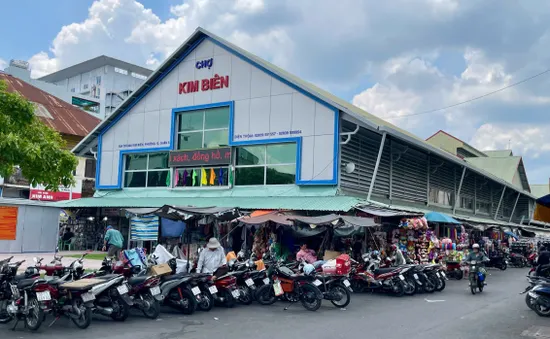 TP Hồ Chí Minh: “Chợ tử thần” nơi hoá chất độc hại được mua bán như rau