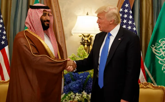 Tổng thống Donald Trump thăm 3 nước Vùng Vịnh