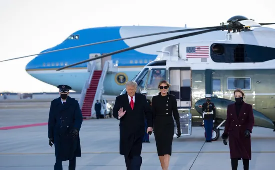 Tranh cãi việc ông Trump dùng quà tặng sang trọng của Qatar làm chuyên cơ Không lực Một