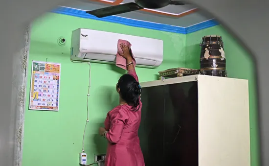 "Cơn khát" điều hòa giữa mùa nắng nóng ở Ấn Độ