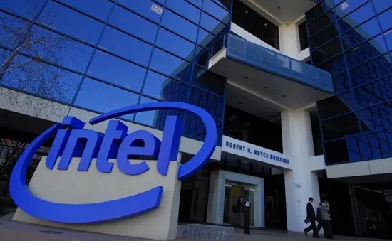 Intel "đấu khẩu" với các cơ quan quản lý EU về khoản tiền phạt chống độc quyền 421,4 triệu USD