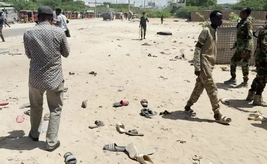Đánh bom liều chết ở Somalia, ít nhất 13 người thiệt mạng
