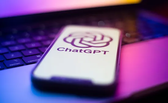 Google, YouTube bị "đe dọa", ChatGPT sắp thống trị Internet?