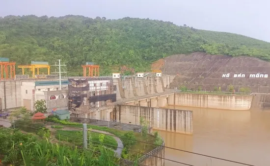 Gấp rút hoàn thành các hạng mục để vận hành hồ chứa nước Bản Mồng