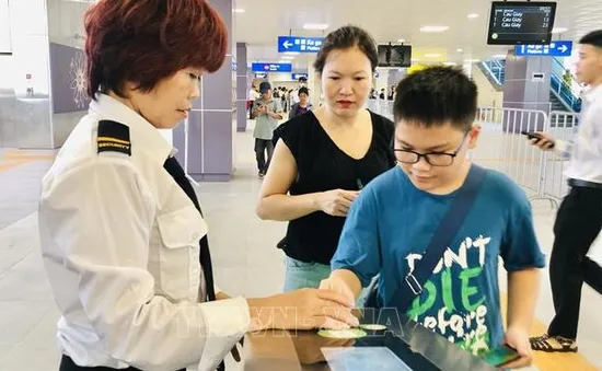 Dự kiến từ ngày 2/9, Hà Nội triển khai thẻ vé điện tử liên thông các phương tiện công cộng