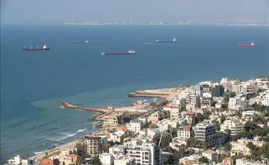 Houthi phong tỏa cảng lớn nhất của Israel
