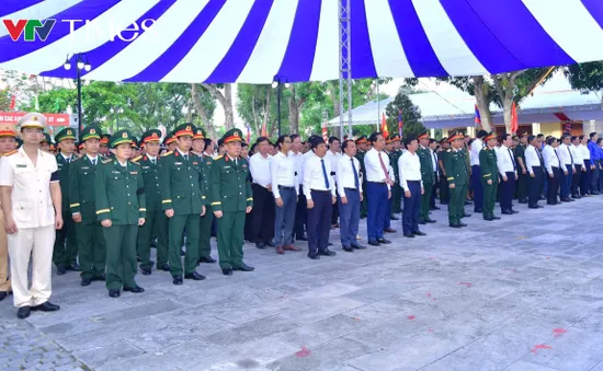 Nghệ An: Truy điệu và an táng 76 hài cốt liệt sỹ Việt Nam hy sinh tại Lào