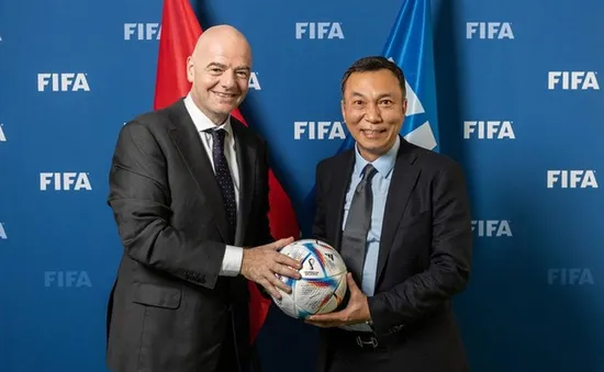 Chủ tịch FIFA Gianni Infantino gửi lời chúc mừng tới bóng đá Đông Nam Á và hai CLB Công an Hà Nội, Buriram United FC