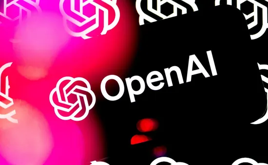 OpenAI chi hơn 6 tỷ USD thâu tóm startup của "huyền thoại thiết kế" Apple