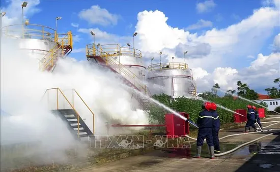 Ban hành Nghị định thi hành Luật Phòng cháy, chữa cháy và cứu nạn, cứu hộ