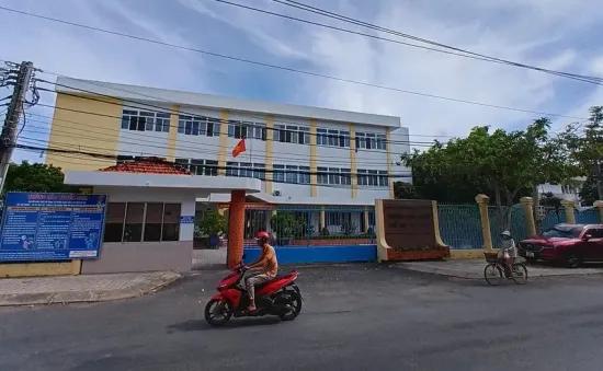 Bắt cựu Phó Giám đốc Sở Văn hóa, Thể thao và Du lịch tỉnh Bến Tre